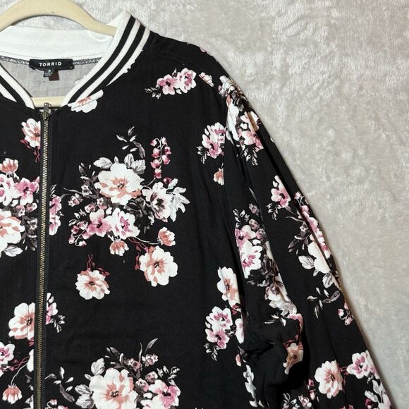 Torrid Black Pink Floral Bomber Jacket Full Zip Long Sleeve Women's Plus Size 3X - Picture 7 of 14